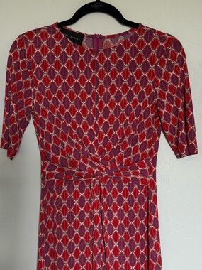 Donna Morgan Red and Purple Geometric Twist-Front Dress